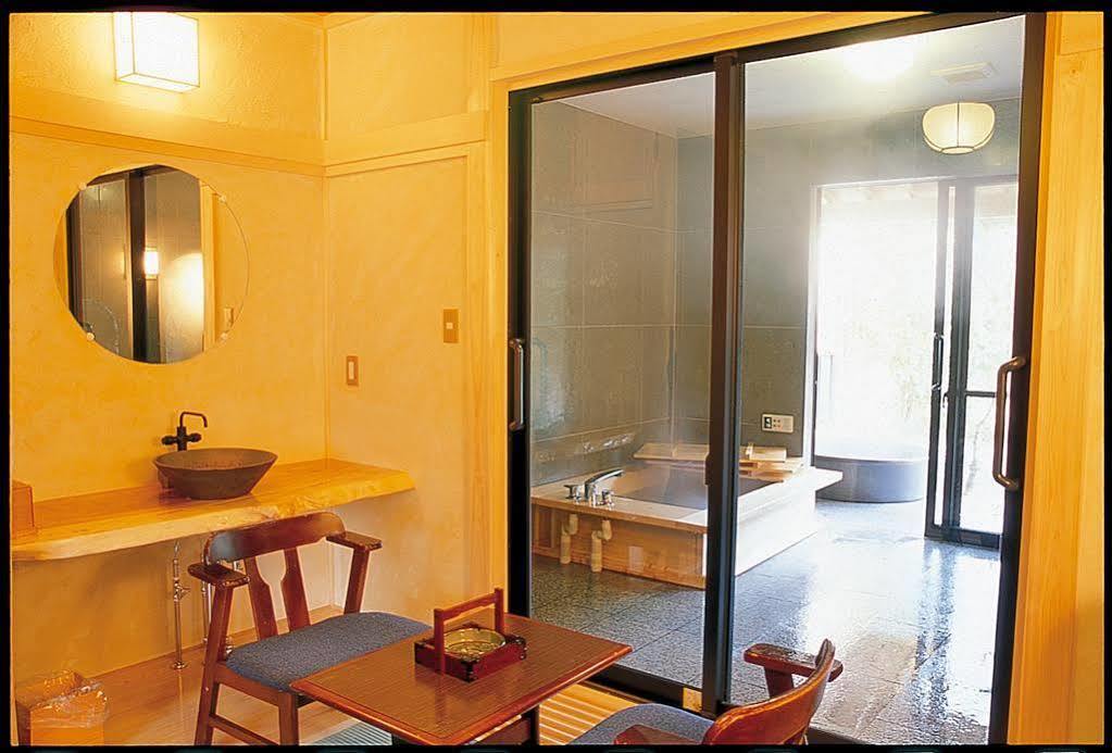 Hotel Oyado Sansui Achi Esterno foto